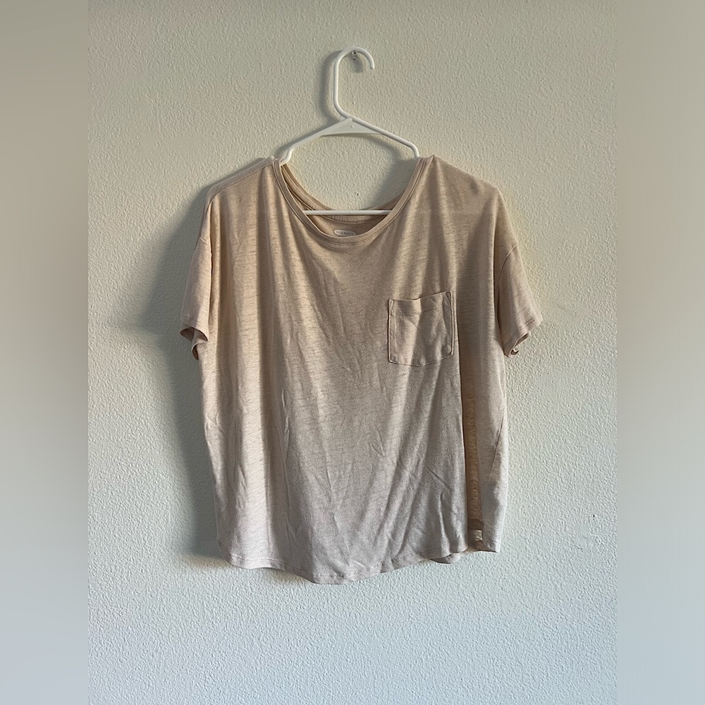 Old Navy Cream Pocket Tee, Size Large